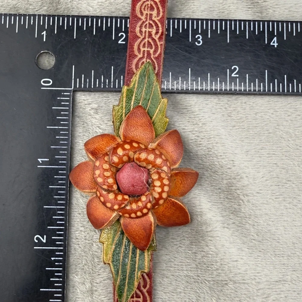 Vintage‎ Bracelet Leather Flower Handcrafted Spring 6.5